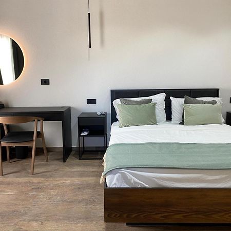 Sedini Il Vecchio Casale B&B المظهر الخارجي الصورة