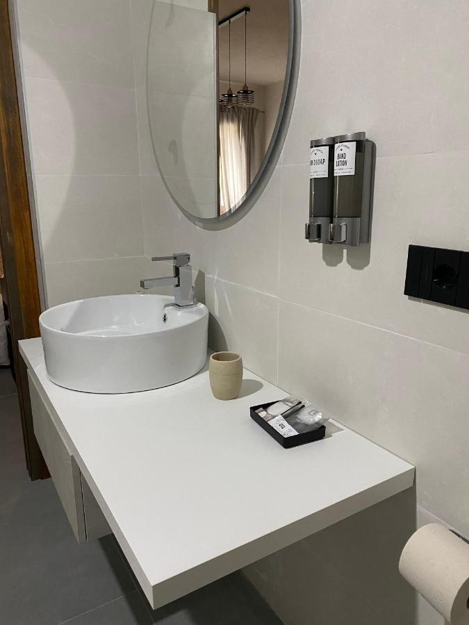 Sedini Il Vecchio Casale B&B المظهر الخارجي الصورة